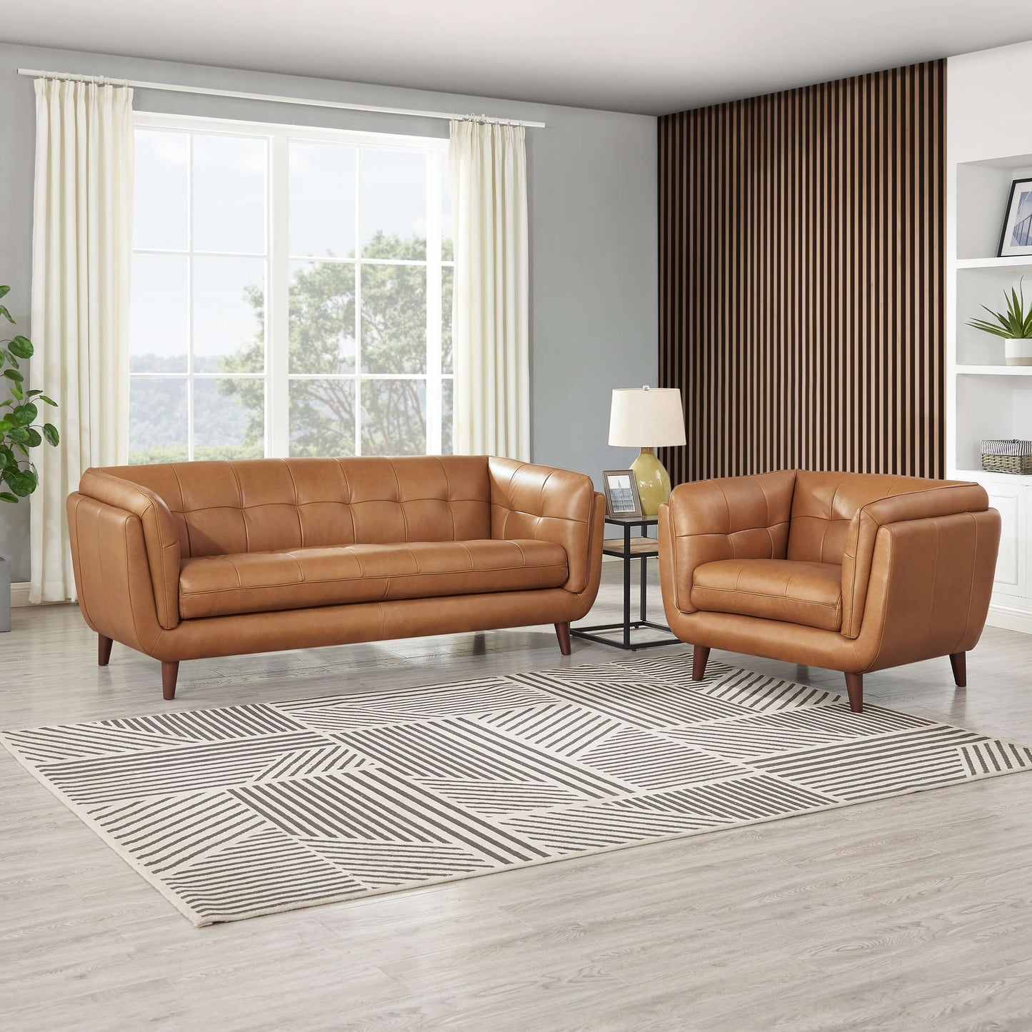 Solana MCM Top-Grain Leather Lounge Chair