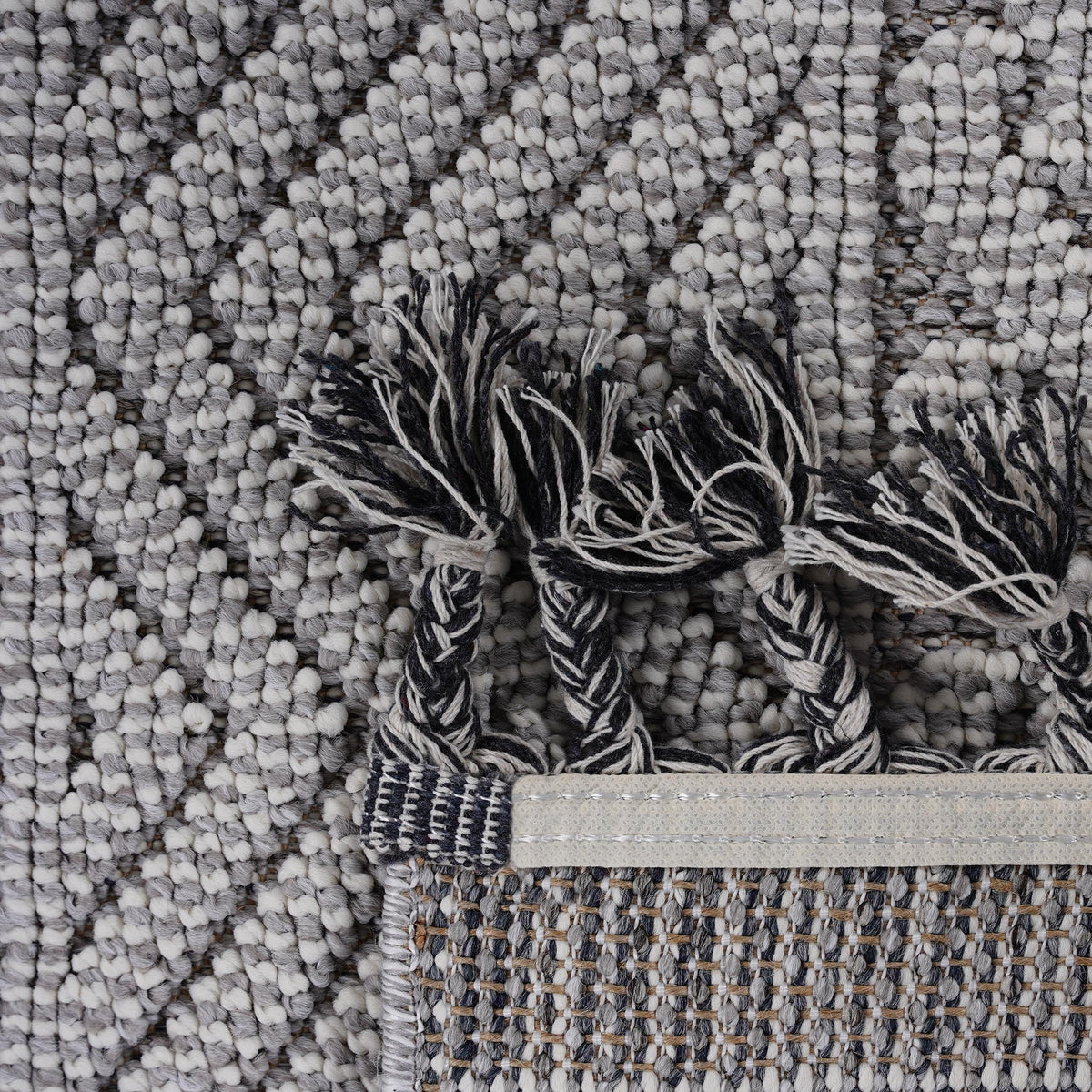 Ivo Indoor/Outdoor Rug