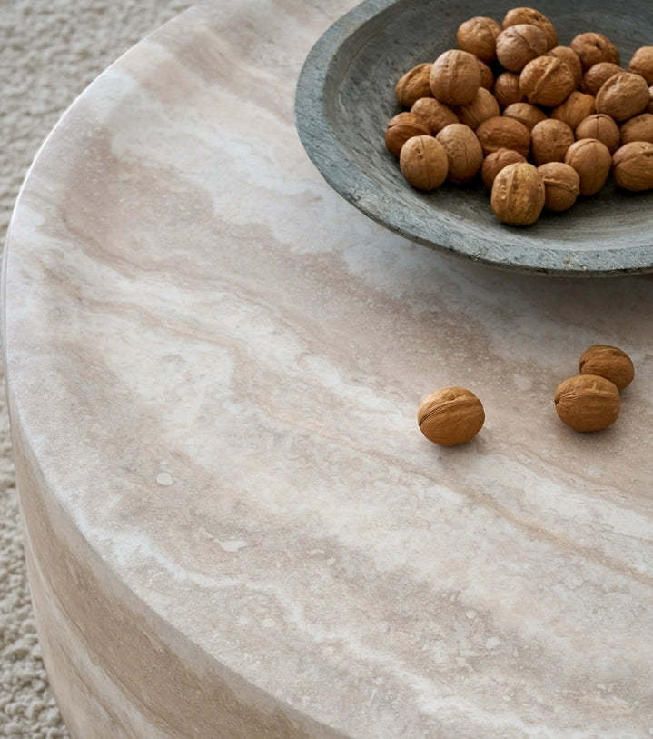 22569989