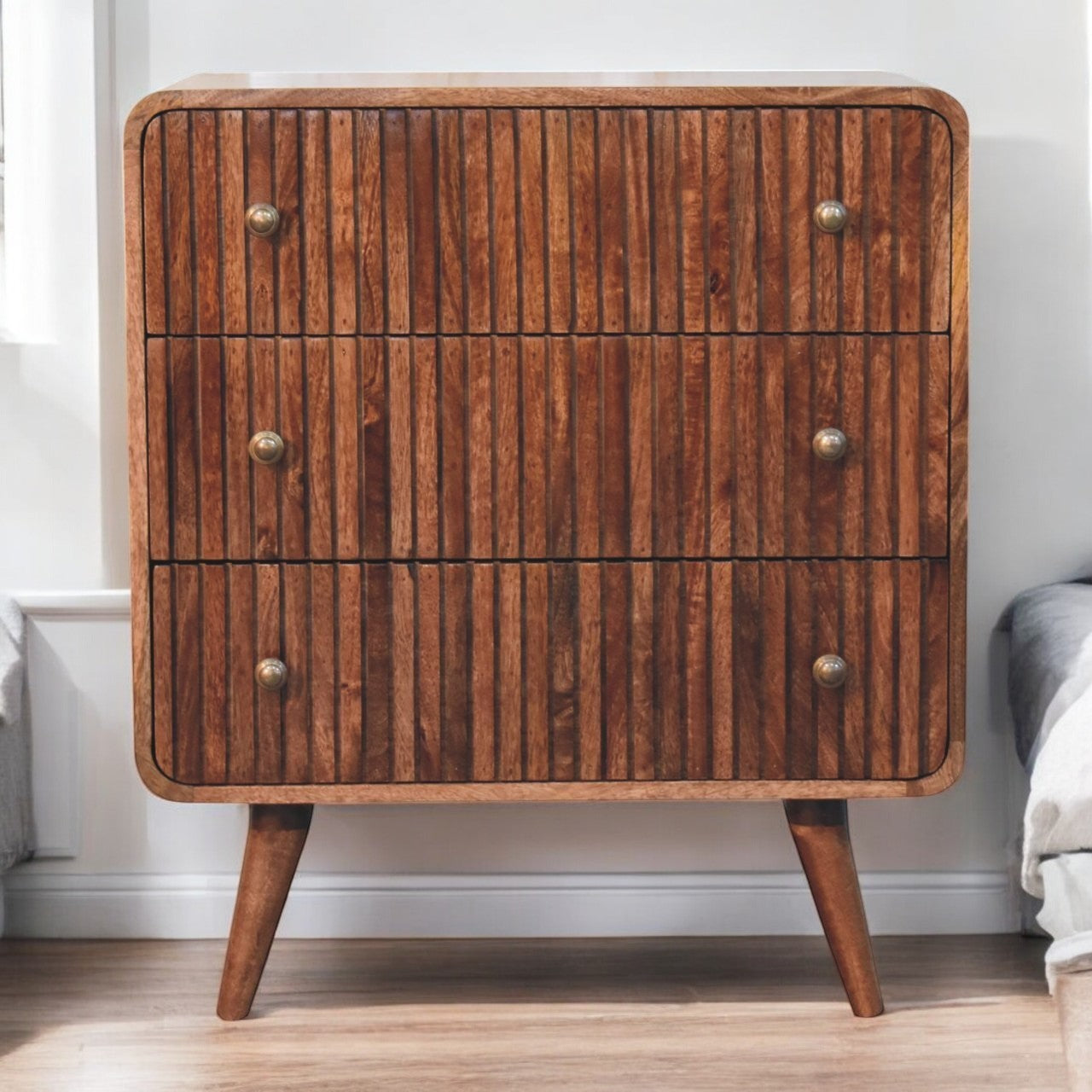 Solveig Honey Caramel Mango Wood Chest – 27.6" T-Bar Ridged 3-Drawer Chest