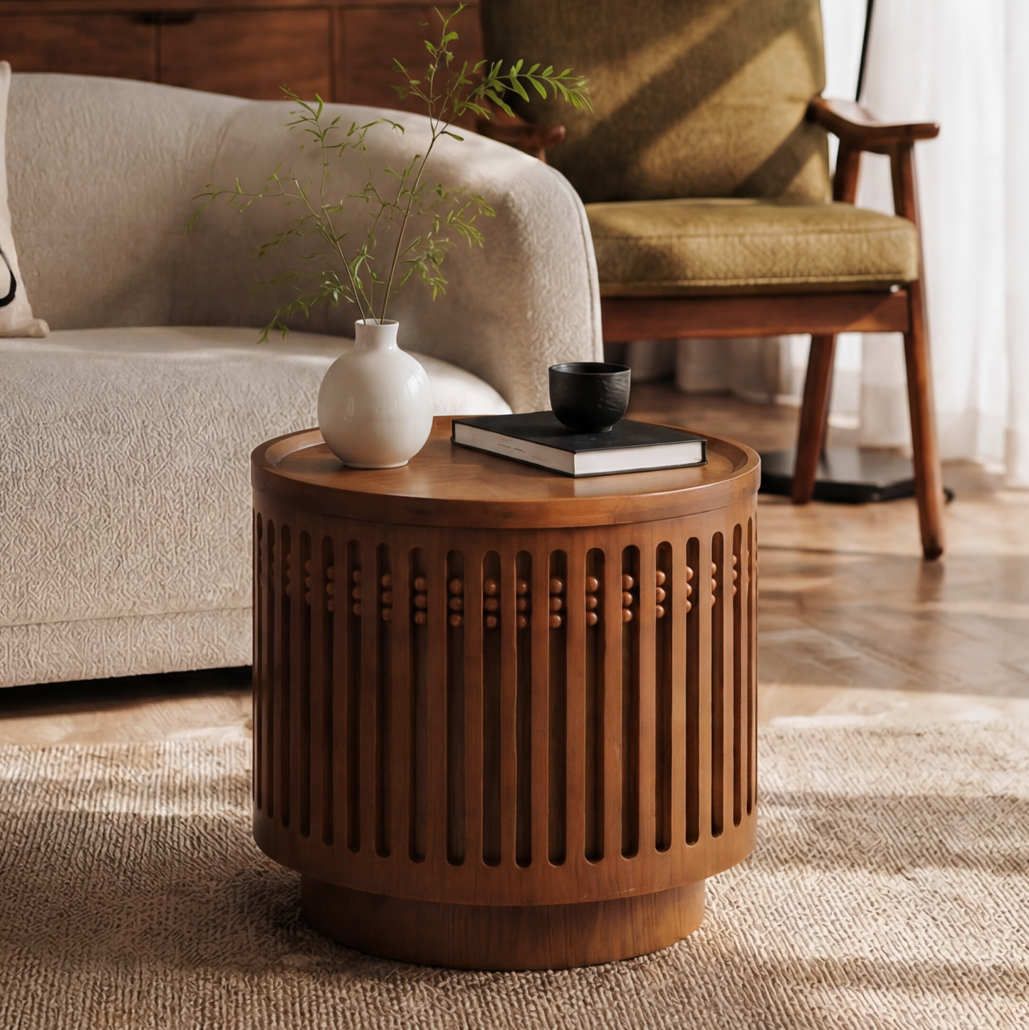 Winnie Walnut Round Side Table – 18.9" Lattice End Table