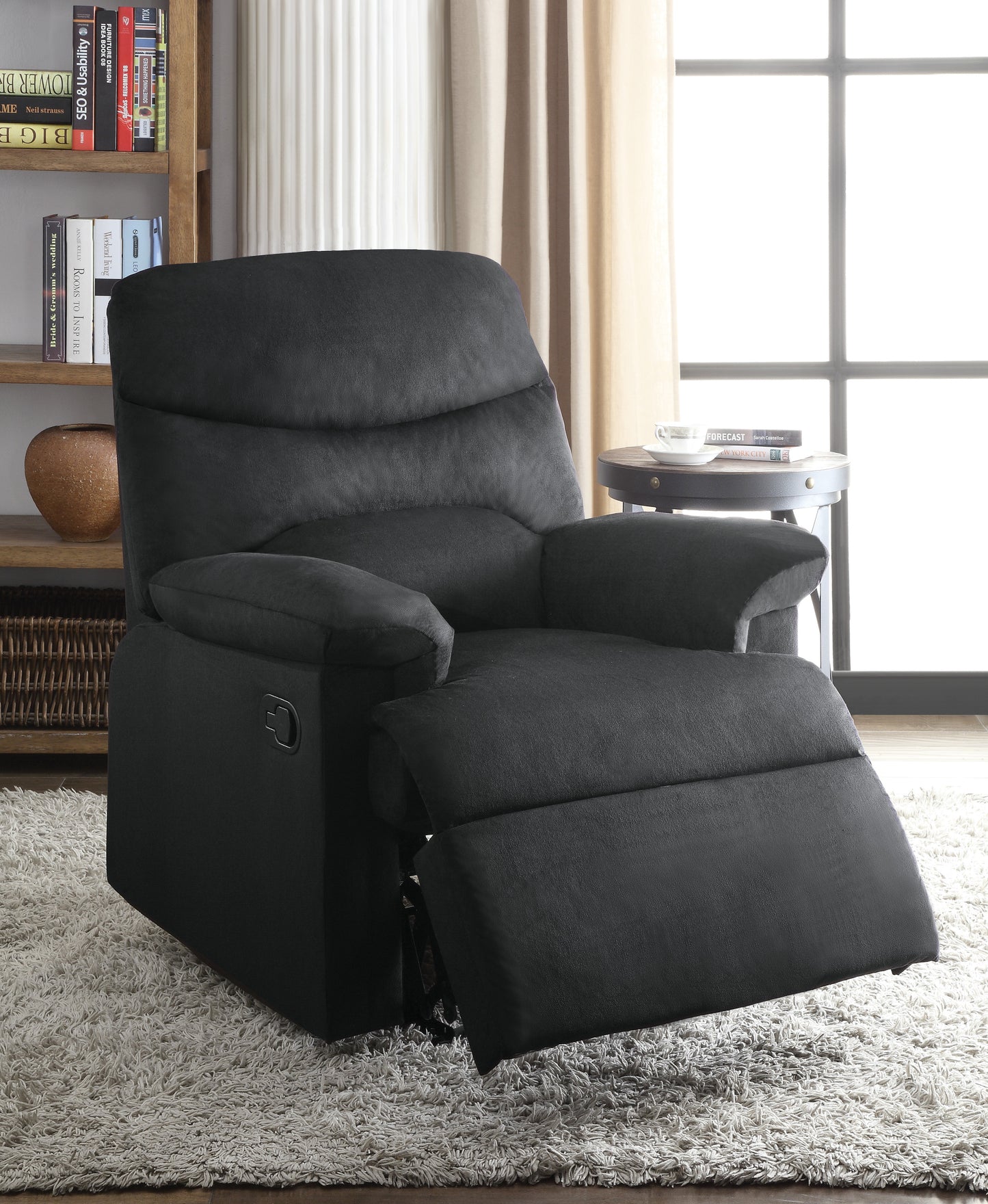 Arcadia Black Woven Fabric Motion Recliner – 35" Wide Motion Recliner