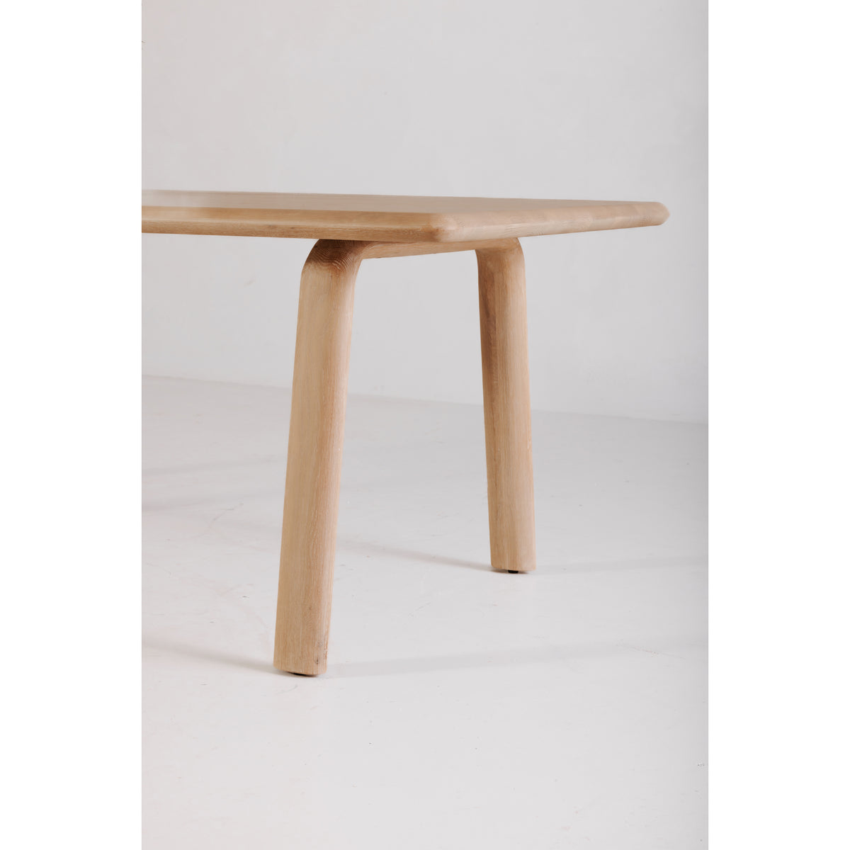 Malibu Dining Table – 88" Solid Wood Dining Table (2 Colors) (22)