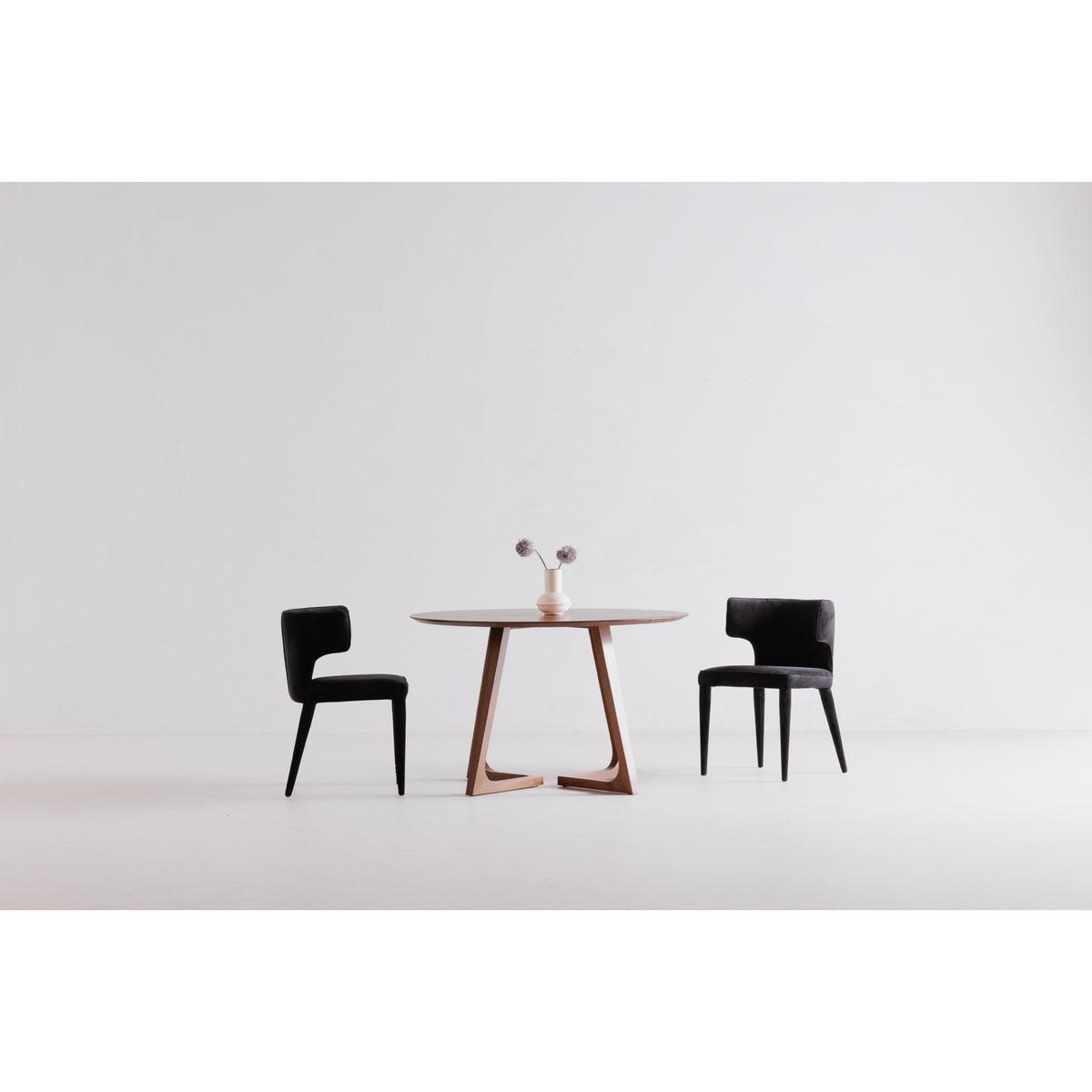 Godenza Round Dining Table – 47" Solid Wood Round Dining Table (2 Colors) (10)