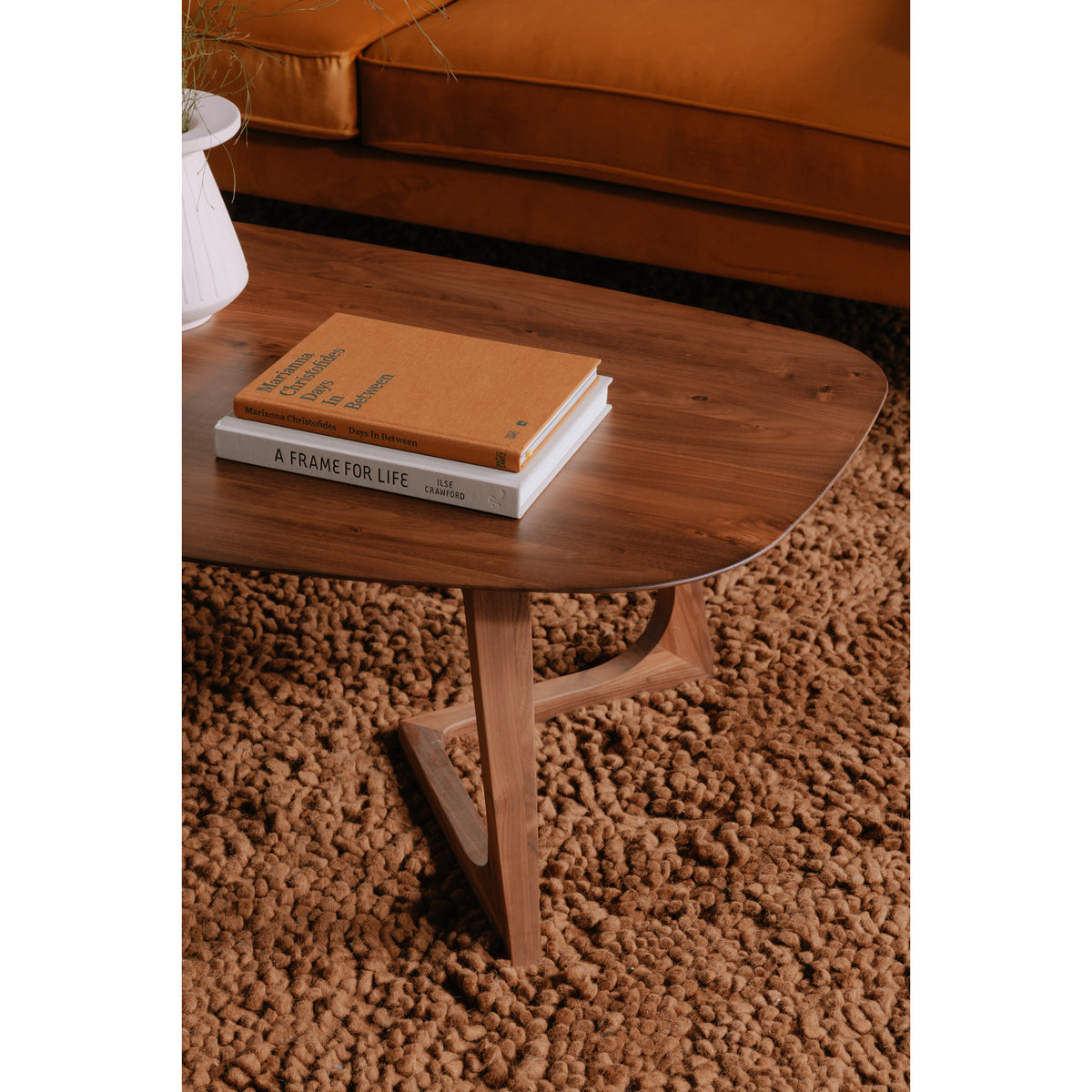 Godenza Coffee Table – 42" Solid Walnut Coffee Table (5)