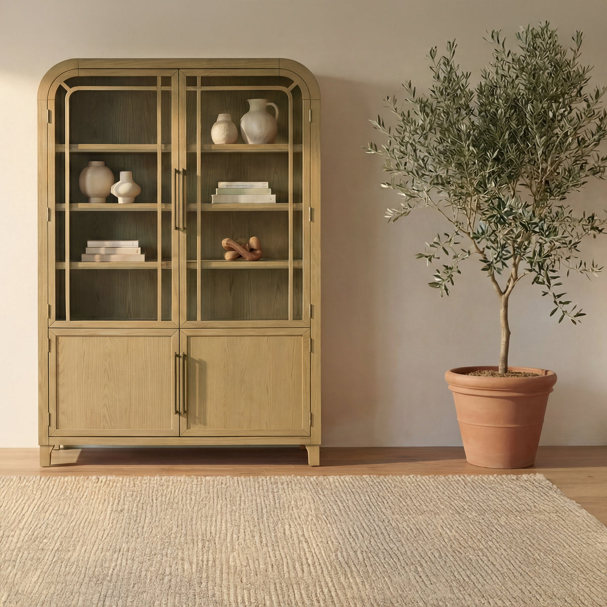 Maddie Cabinet (12)