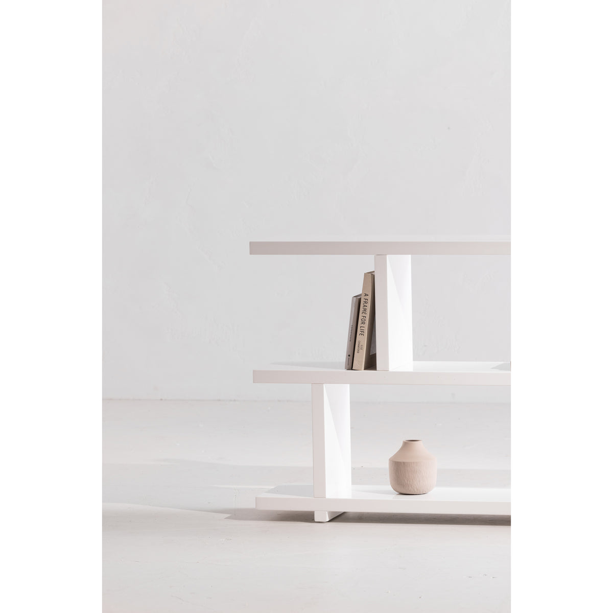 Miri Small Shelf – 63" Open Bookshelf (4 Colors) (12)