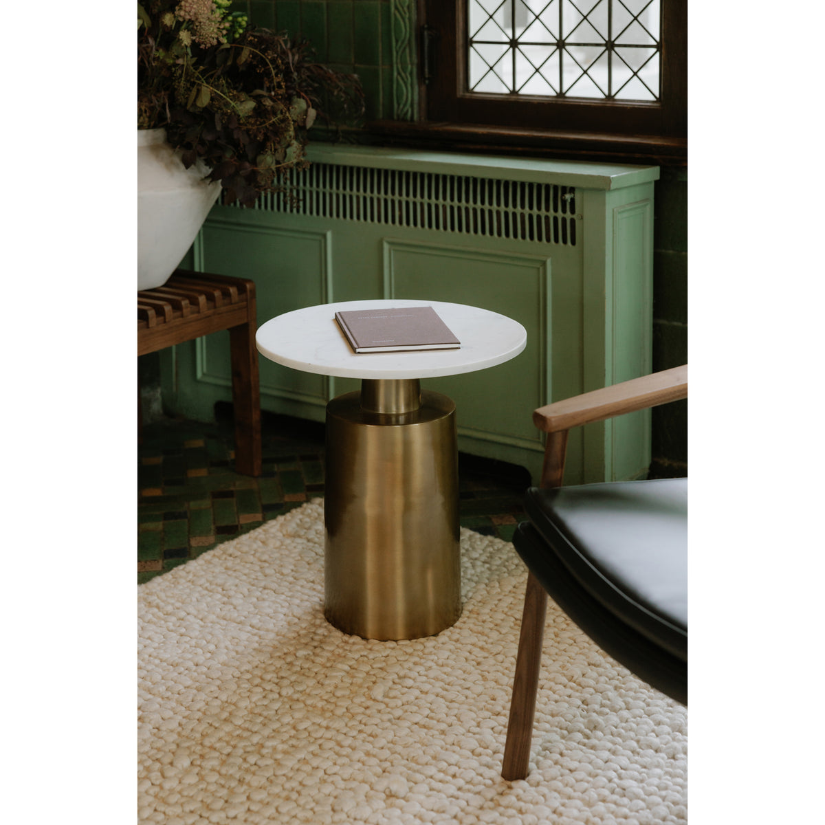 France Accent Table – 18" Marble Top Accent Table (4)