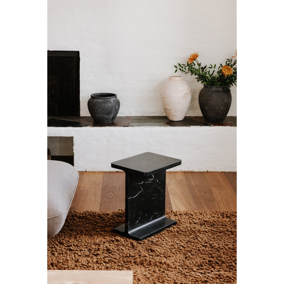 Tullia Accent Table – 15" Marble Accent Table (2 Colors) (6)