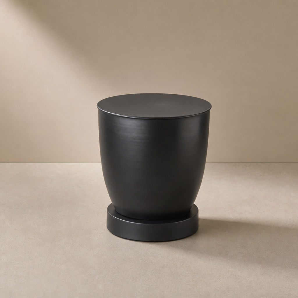 Baku Black Iron Round Accent Table