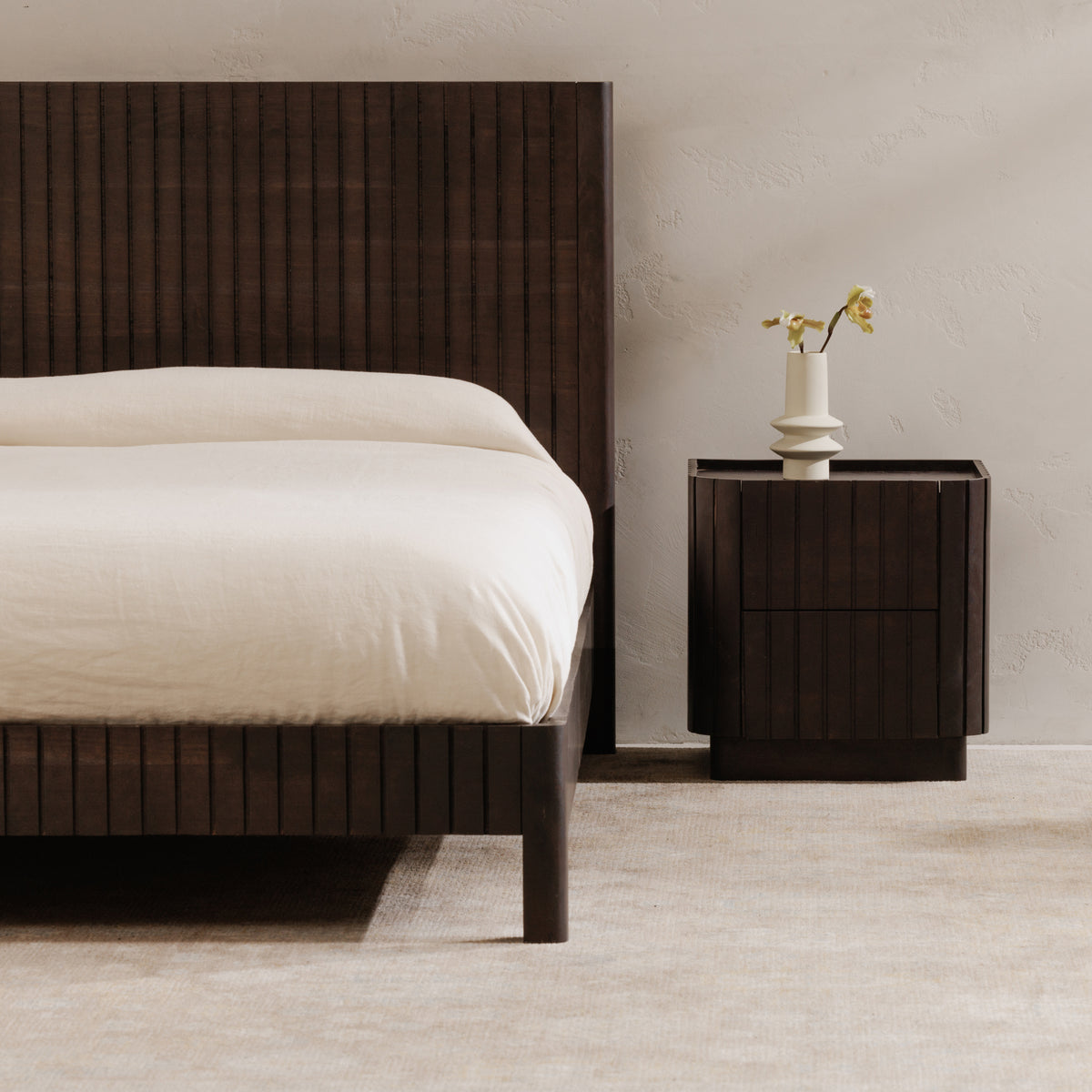 Povera Nightstand – 20" Solid Acacia Nightstand (8)
