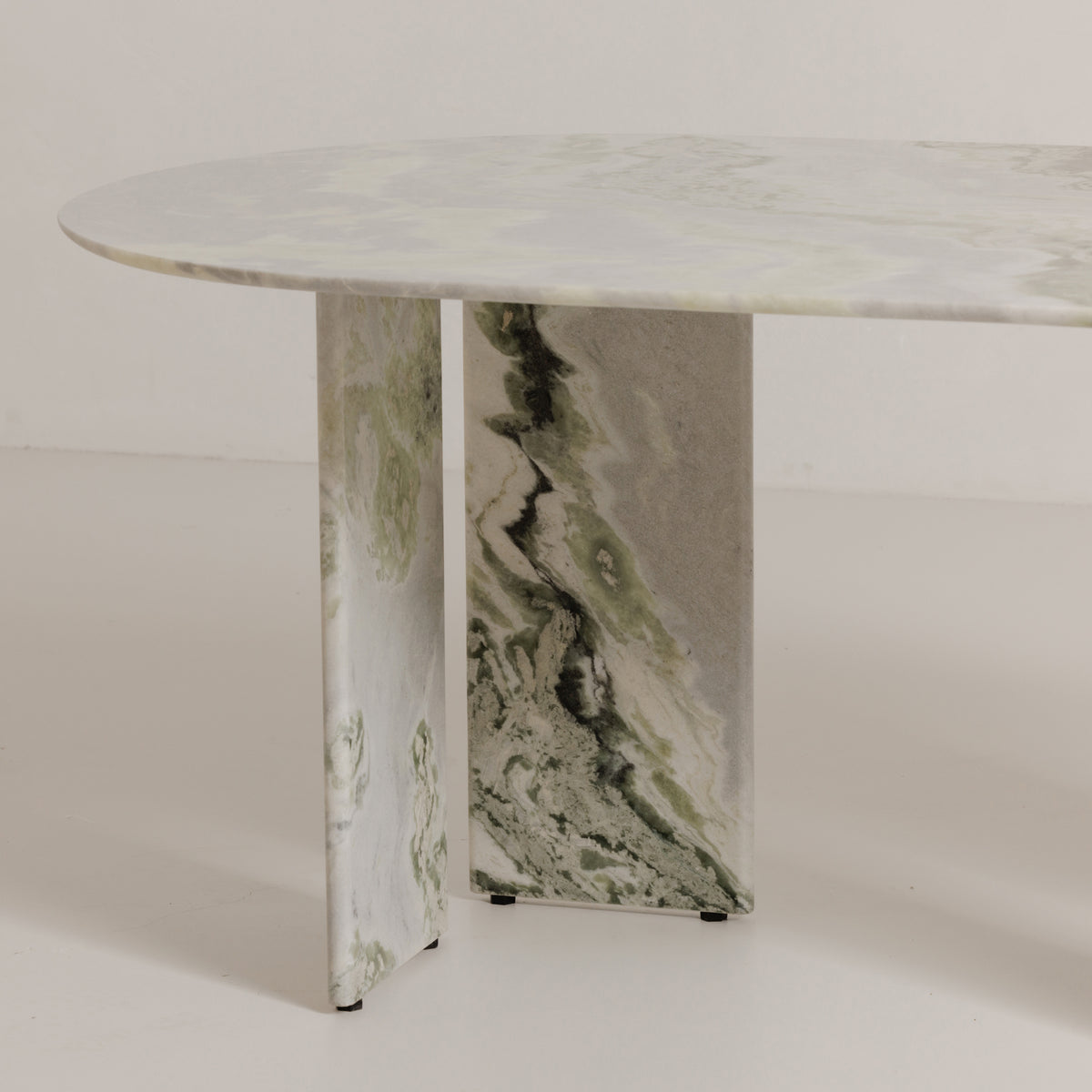 Celia Dining Table (10)