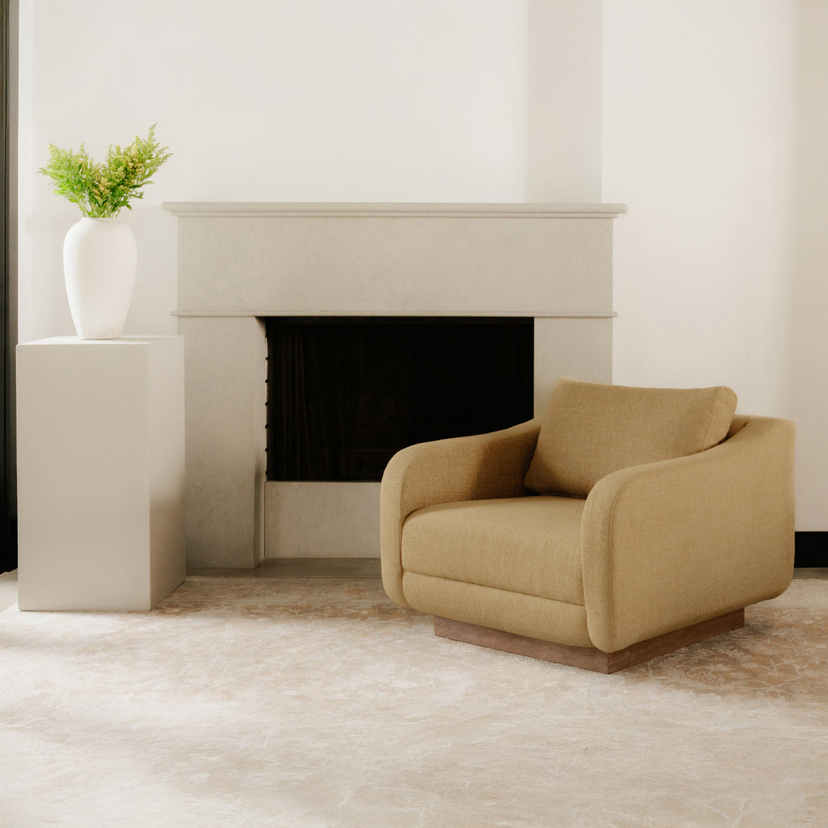 Keane Lounge Chair – 38" Upholstered Lounge Chair (4)