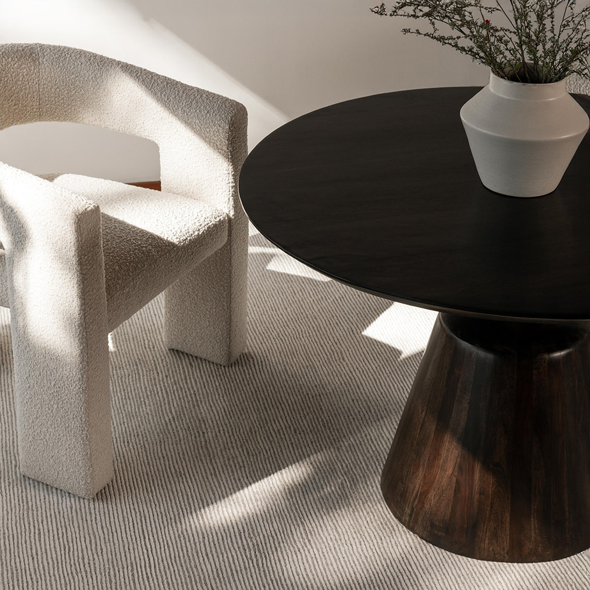 Myron Dining Table (6)