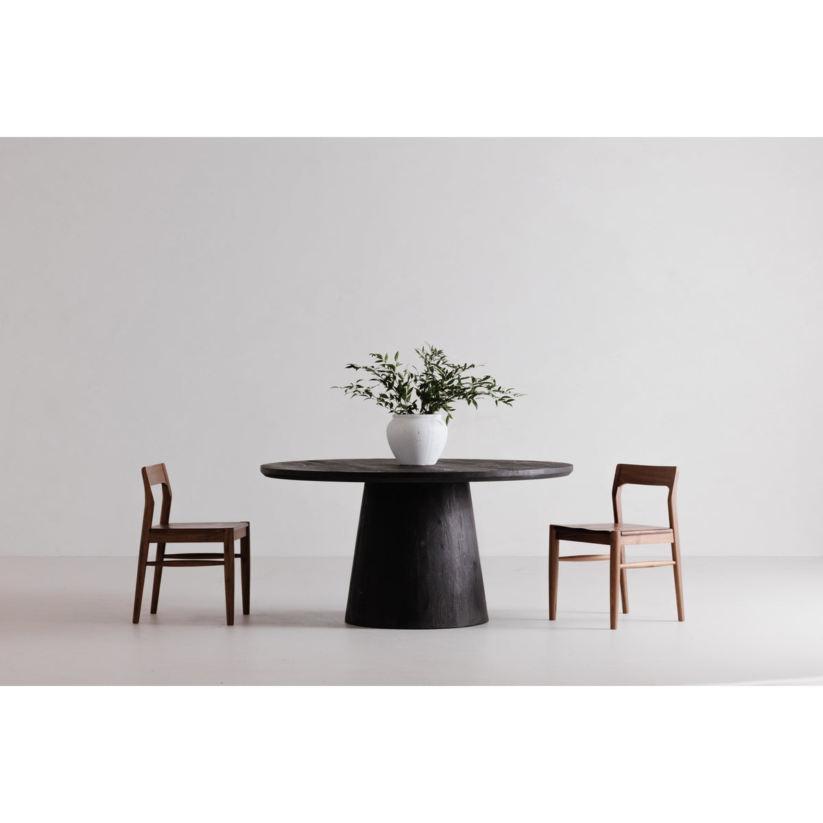 Cember Dining Table – 60" Solid Mango Wood Dining Table (8)
