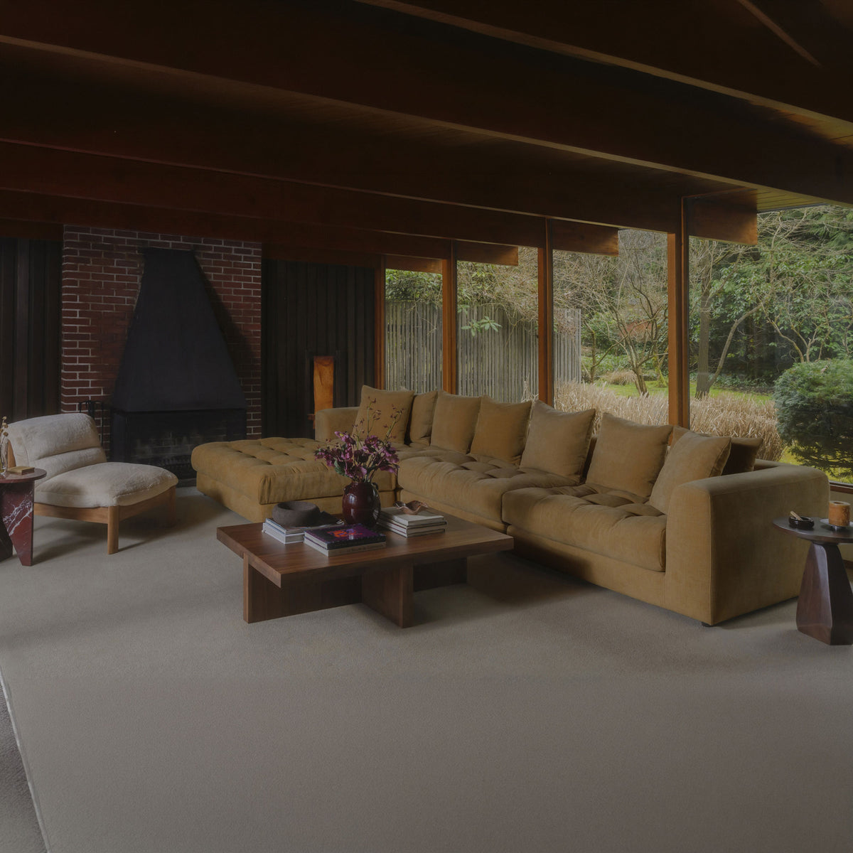 Davie Corner Chair (34)