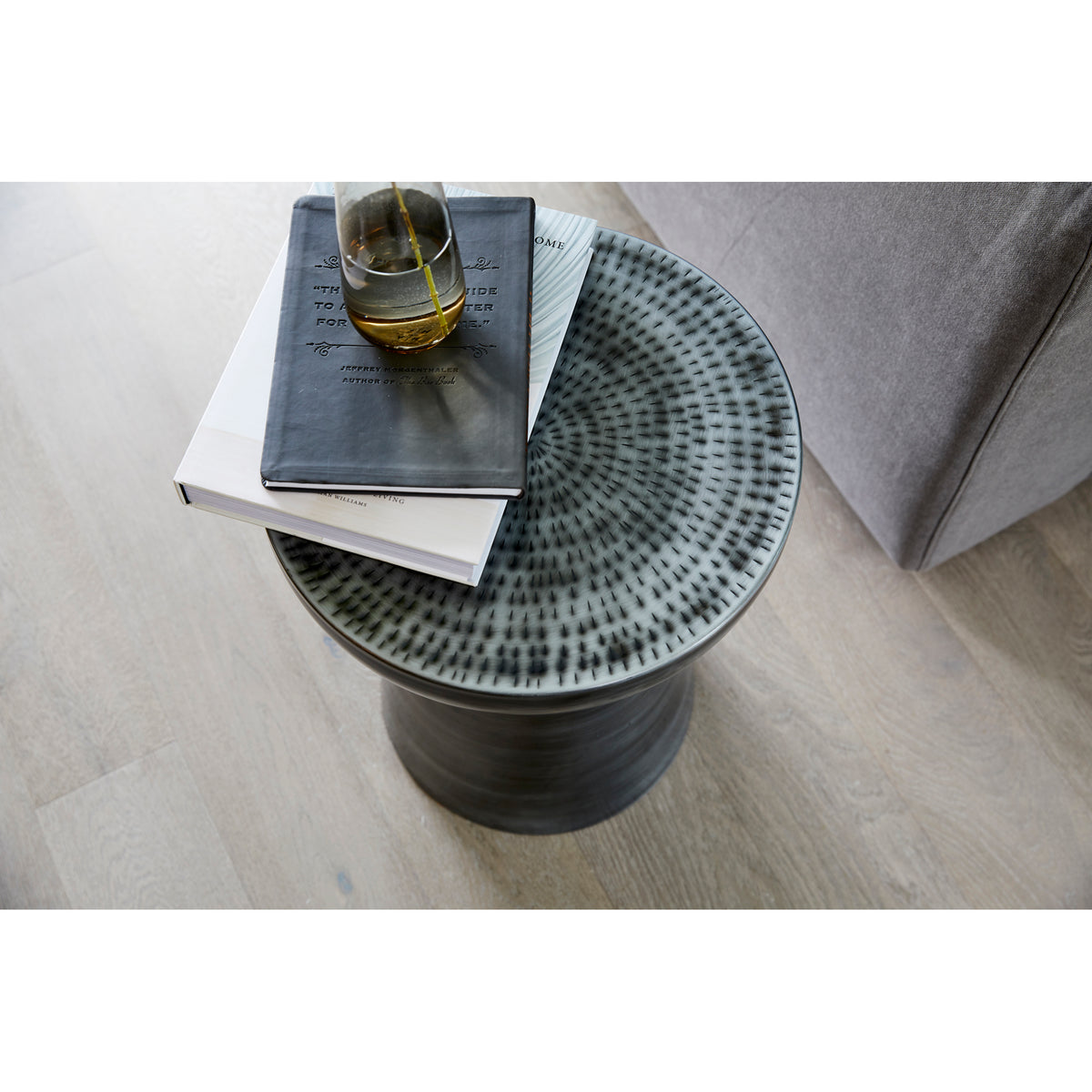 Arthur Accent Table – 15" Round Metal Accent Table (2 Colors) (5)