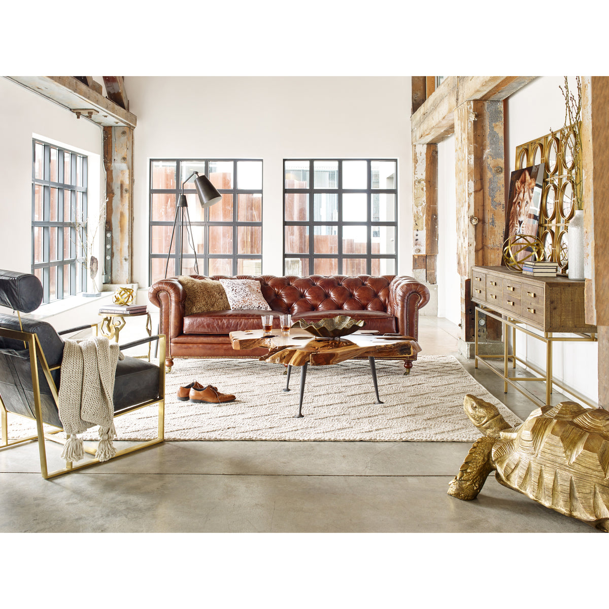 Paradiso Chair – 24.5" Leather Accent Chair (4)