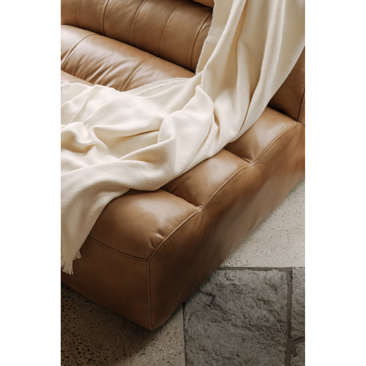 Ramsay Leather Slipper Chair – 36" Slipper Chair (4)