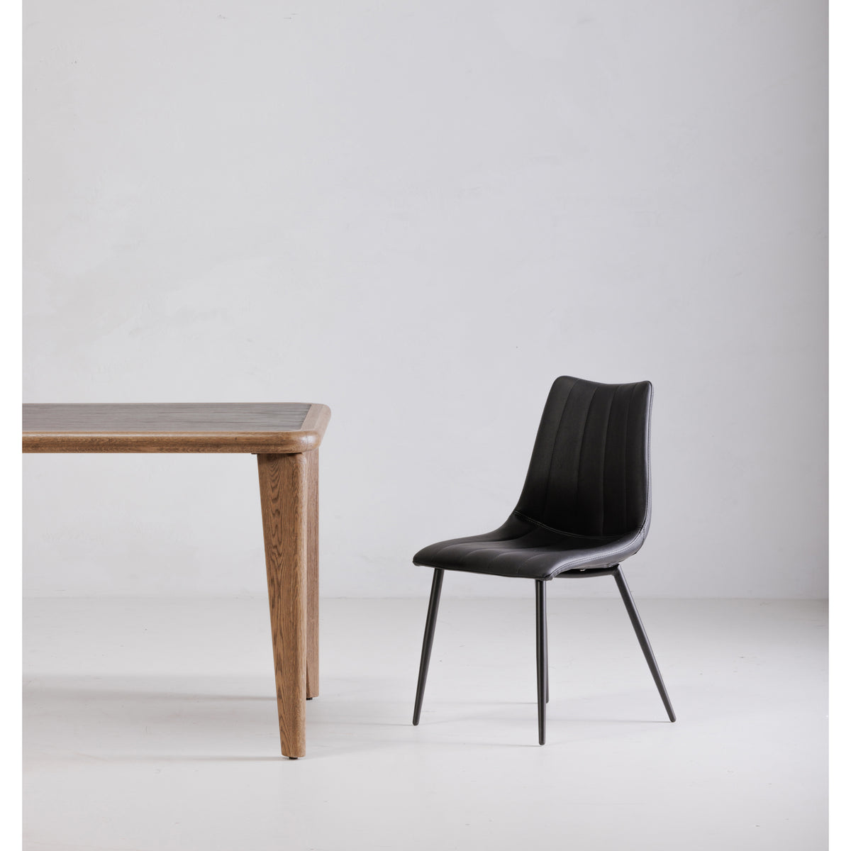 Alibi Dining Chair – 18" Vegan Leather Dining Chair, Set of 2 (3 Colors) (10)