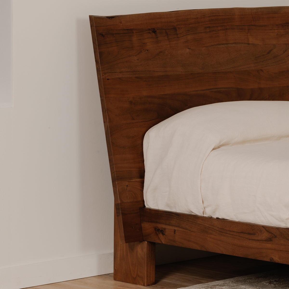 Bent Bed – 71" Queen and 87" King Live-Edge Acacia Bed (7)