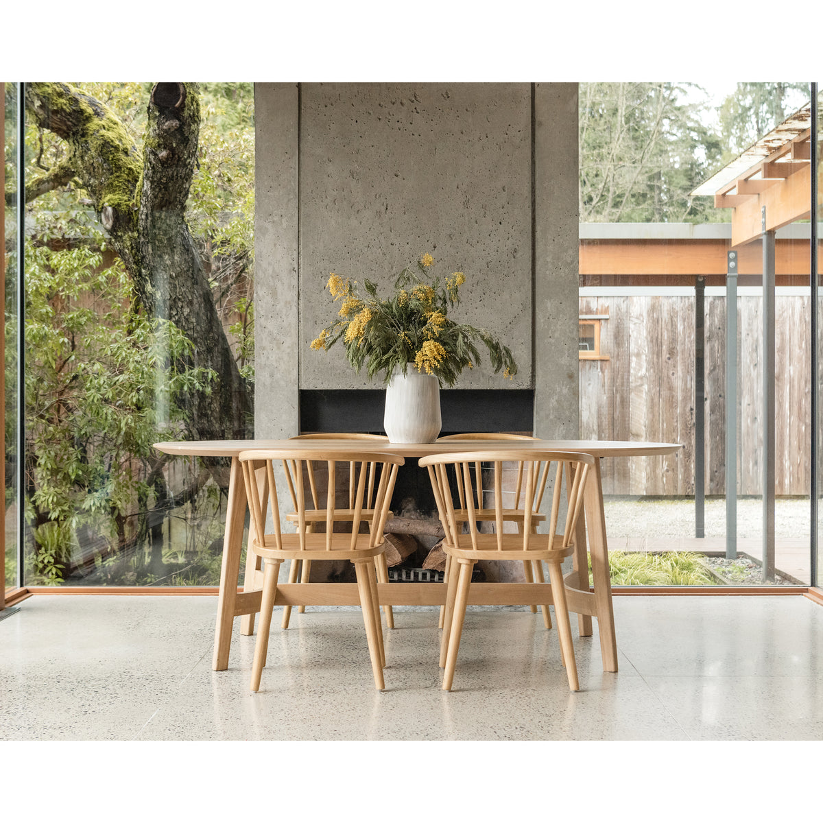 Trie Small Dining Table (8)