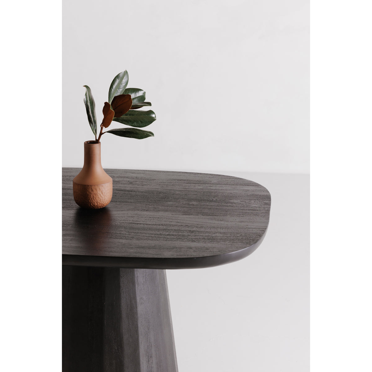 Freed Dining Table (7)