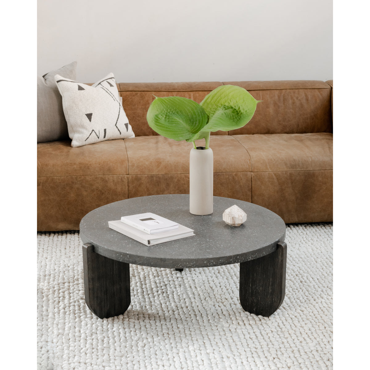 Wunder Coffee Table – 36.5" Concrete Top Coffee Table (6)