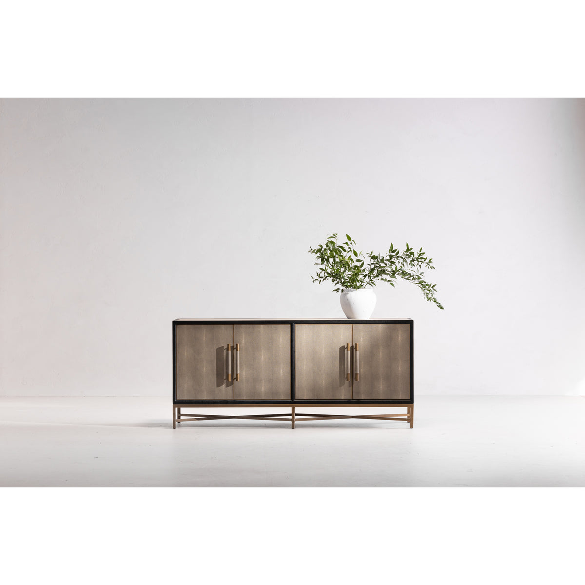 Mako Sideboard – 76" to 100" Art Deco Sideboard (3 Colors) (11)