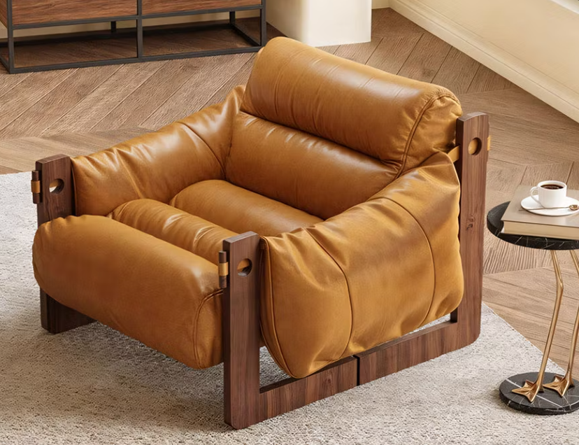 Caramel oil-waxed leather lounge chair