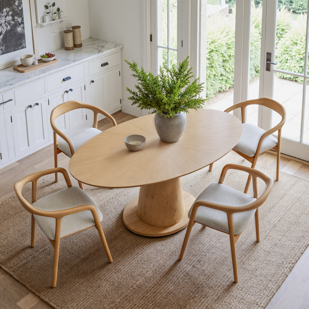 Disque Natural Dining Table