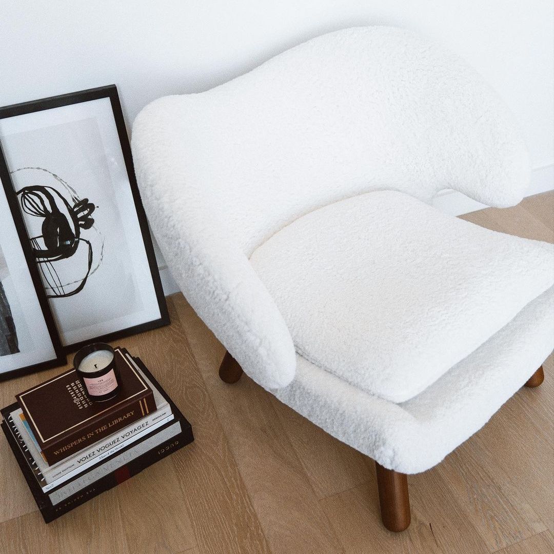 Pelican Cloud White Sherpa Accent Chair – 33.5" Sculptural Lounge Chair, Walnut Legs