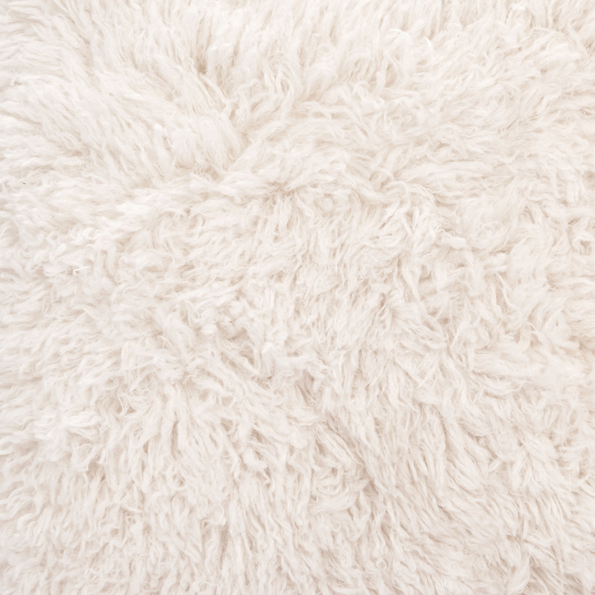 Pelut White Accent Chair
