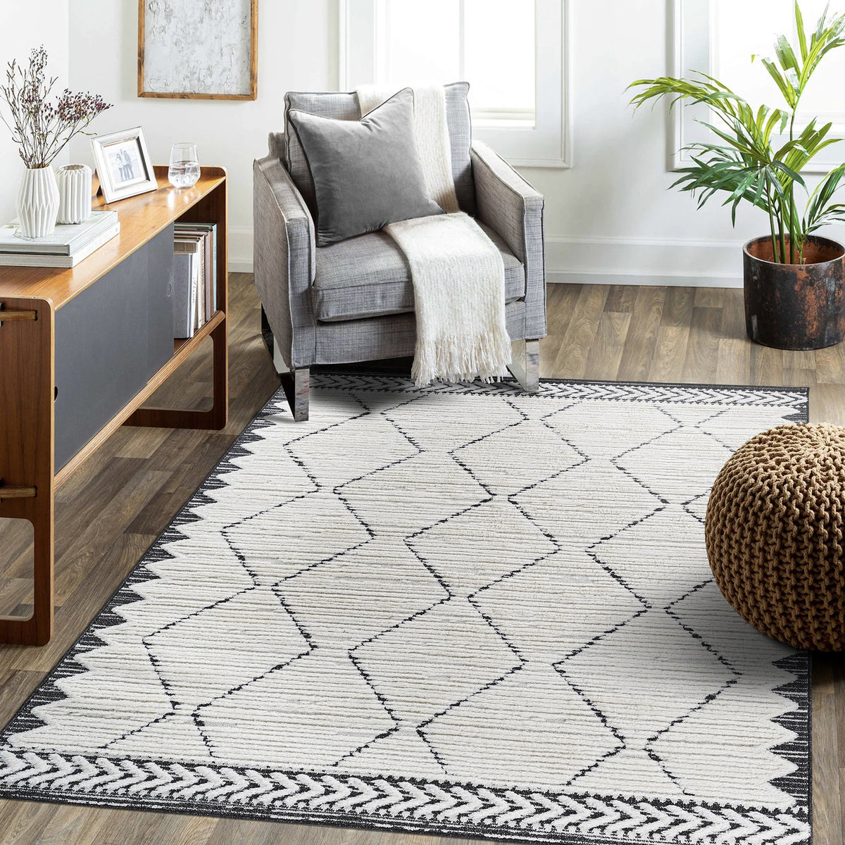 Nell High-Low Area Rug in Trellis / Cream & Anthracite
