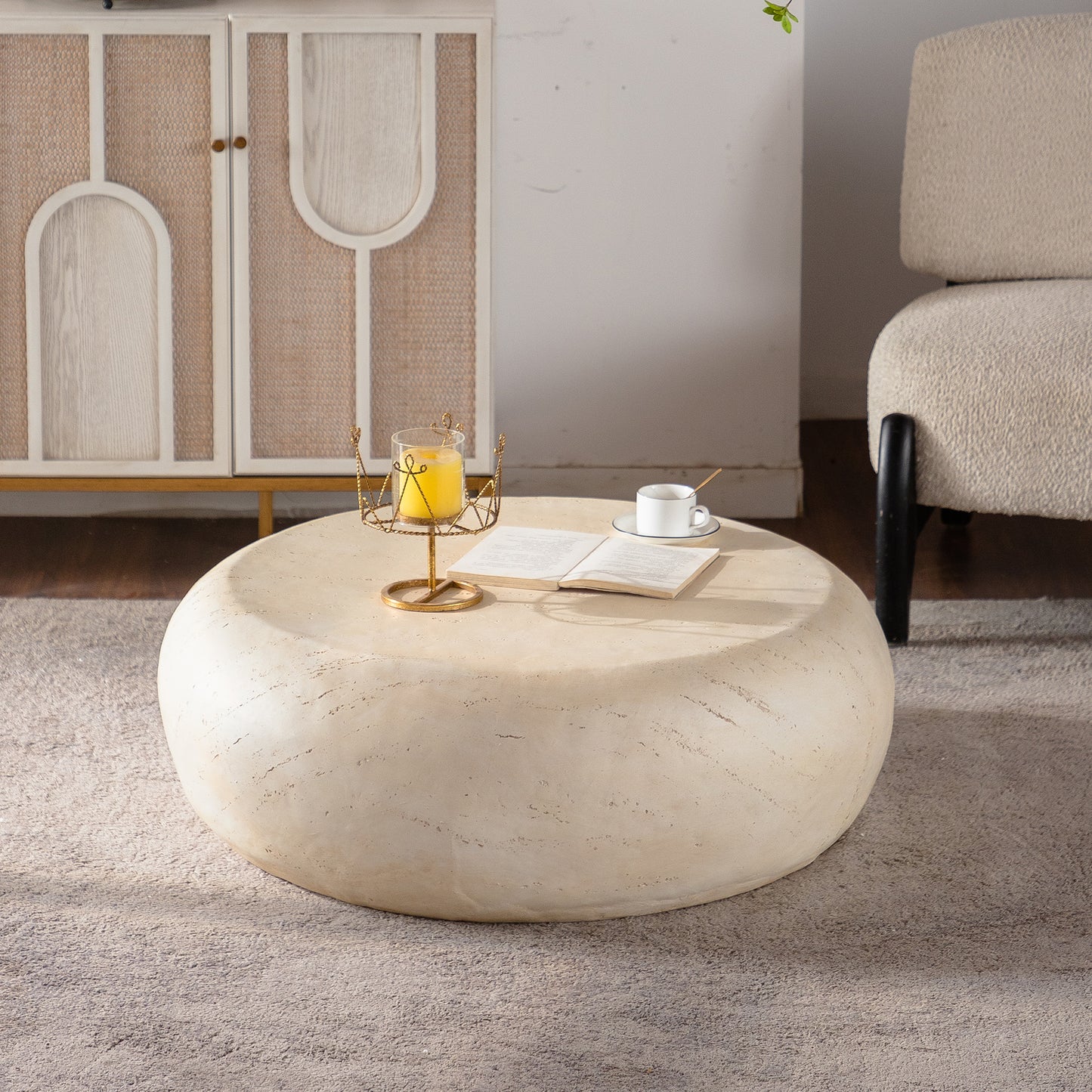 Thistle Amber Magnesium Oxide Coffee Table – 35.43" Round Coffee Table