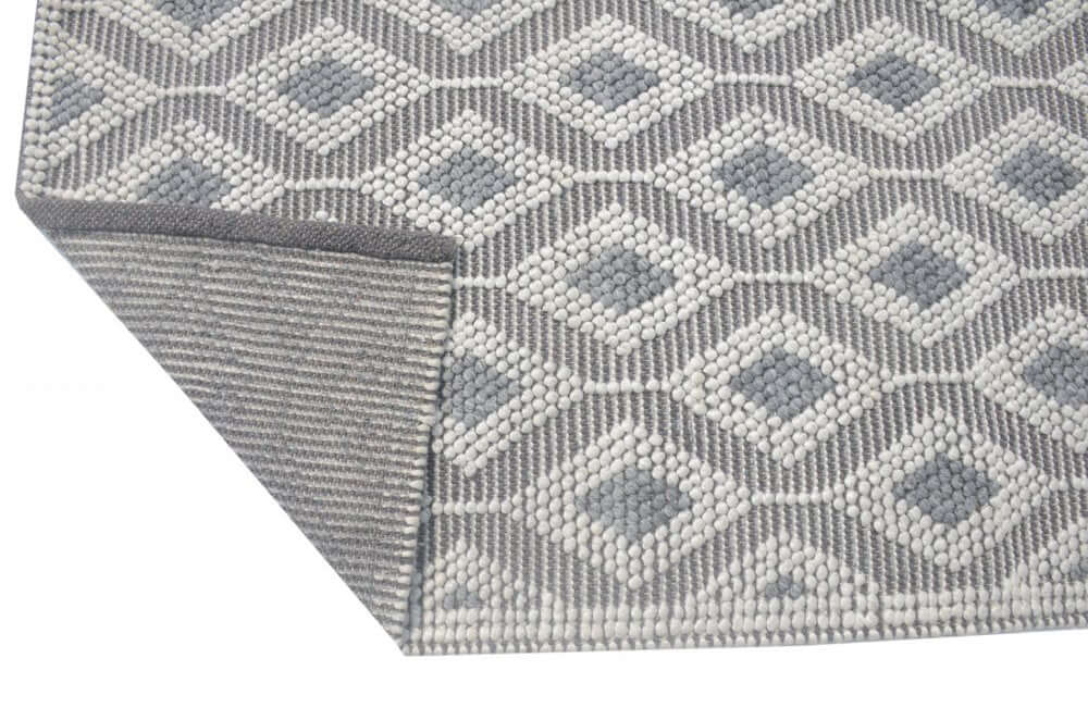 Ivory Gray Diamond Trellis Modern Area Rug | 9' x 13' showcasing geometric pattern and neutral color palette.