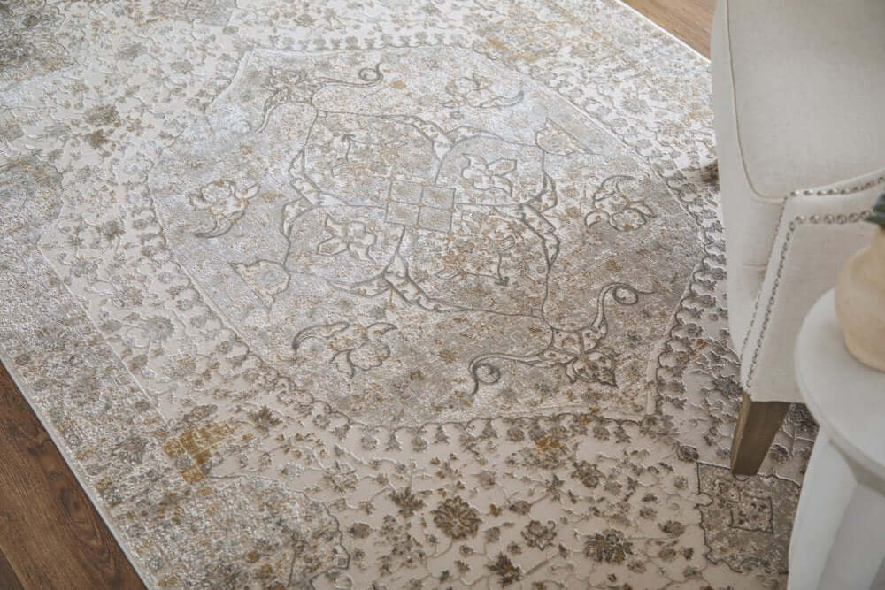 Ivory Gray And Gold Oriental Area Rug With Fringe Area Rug | 9' x 13' showcasing rich texture and classic pattern.