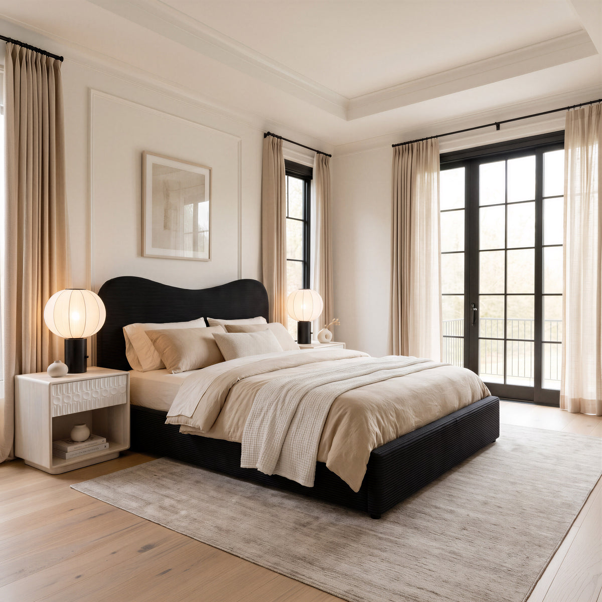 Sele Black Queen Bed